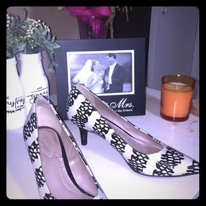 Deflex comfort women’s heels 👠